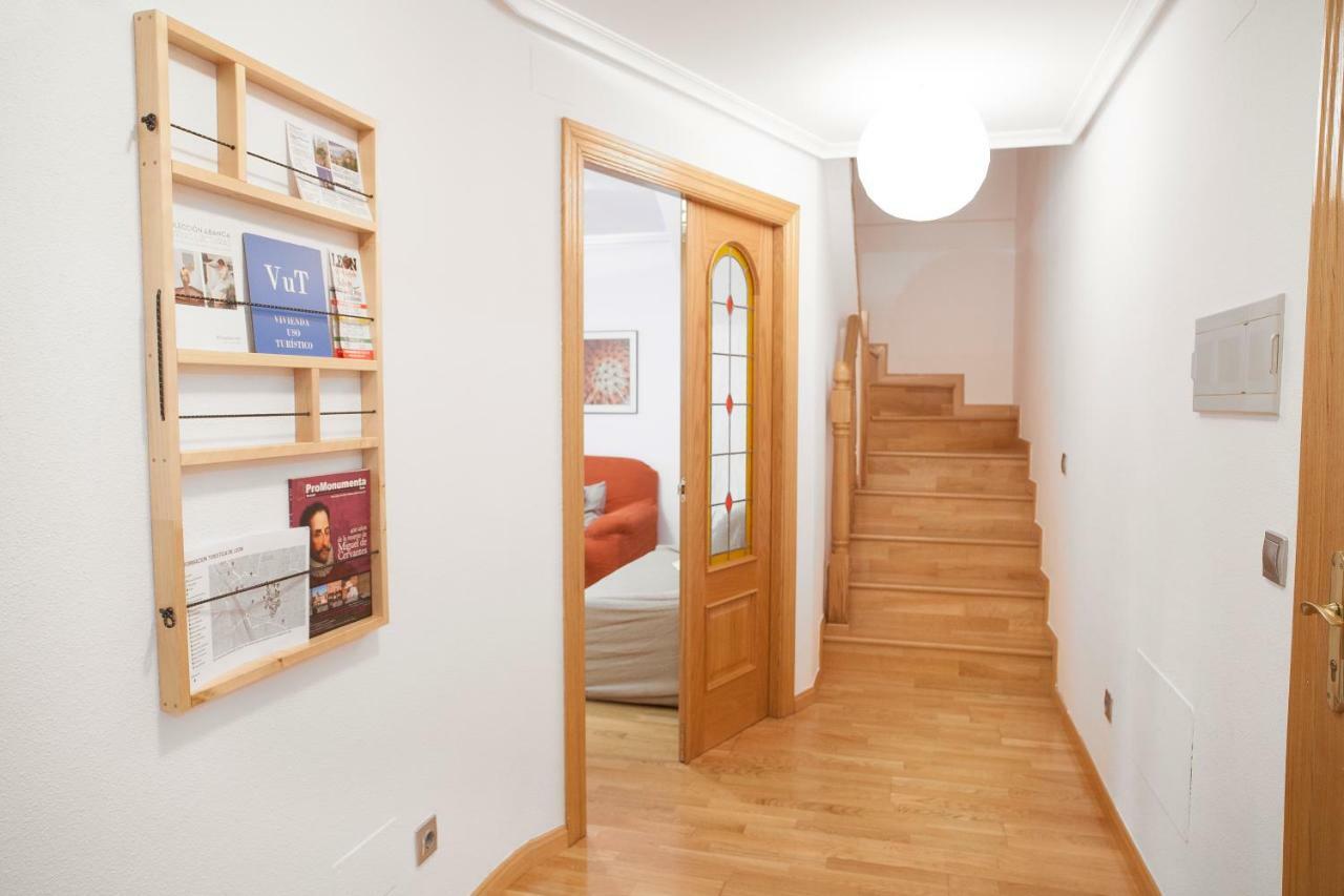 Апартаменты Housingleon - Conde Duplex Con Garaje Gratuito Экстерьер фото